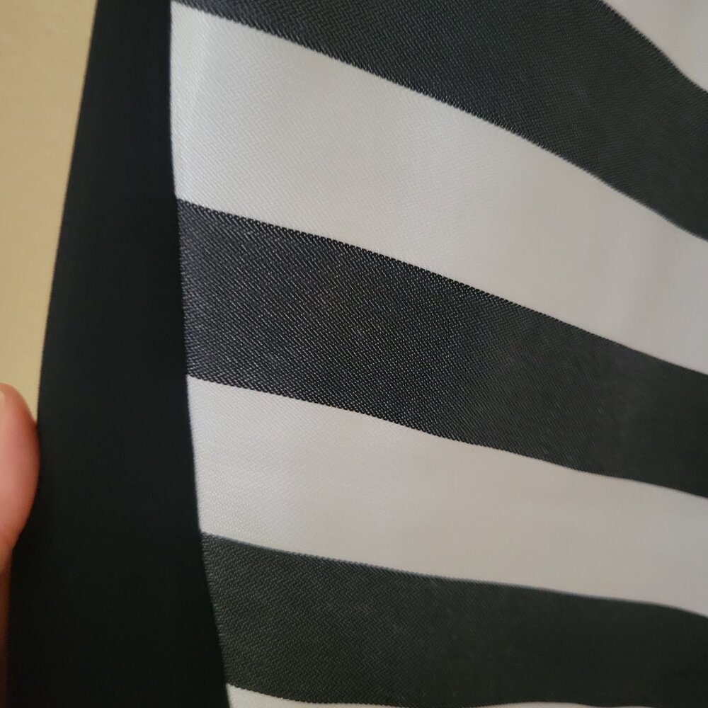 Zara Basic Sleeveless Dreas - image 3